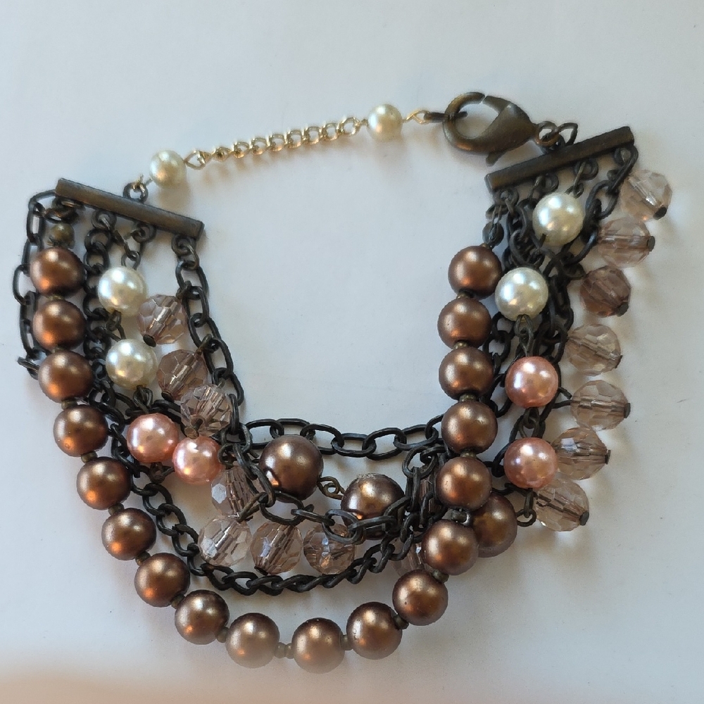 Elegant Multi-Strand Pearl Bracelet